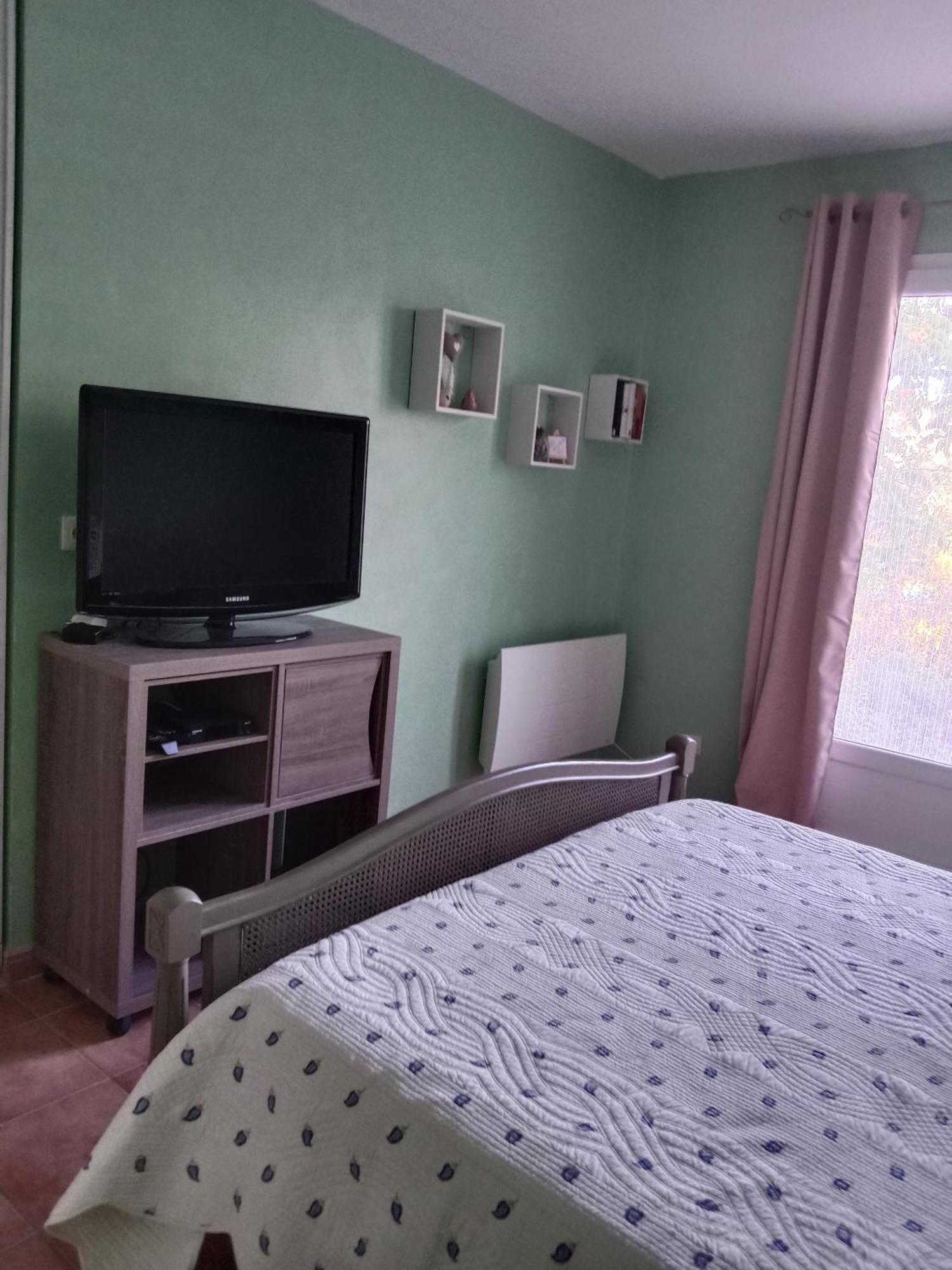 Bed and Breakfast La Farigoulette Lorgues Esterno foto